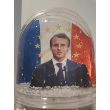 boule-a-neige-macron-president