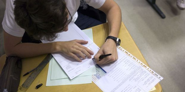 Le-brevet-des-colleges-2019-reporte-a-cause-de-la-canicule