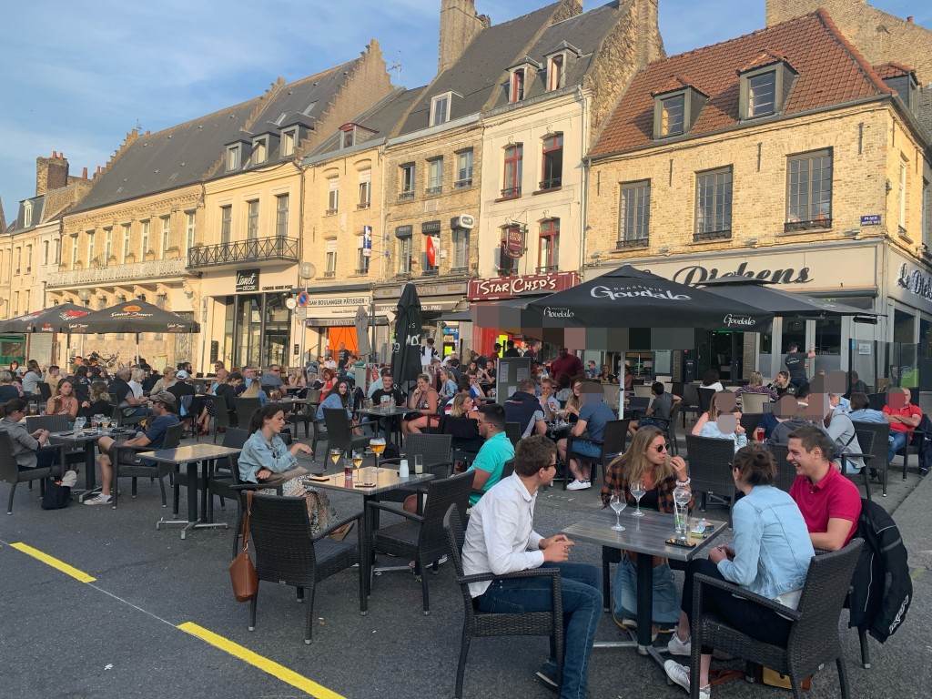 Processed with MOLDIV